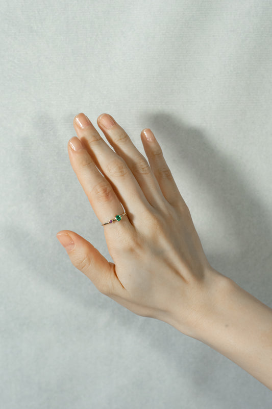 K18WGエメラルドリング 5097-EMW