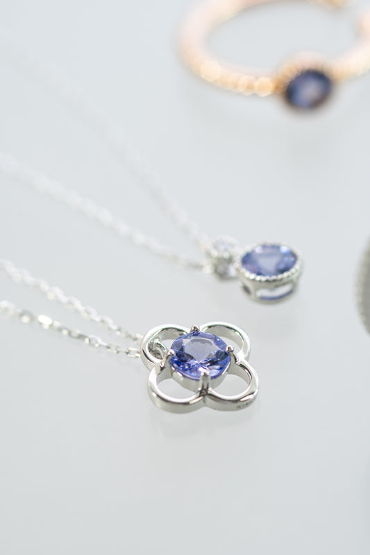 K18WGタンザナイトネックレス 5084-TAW