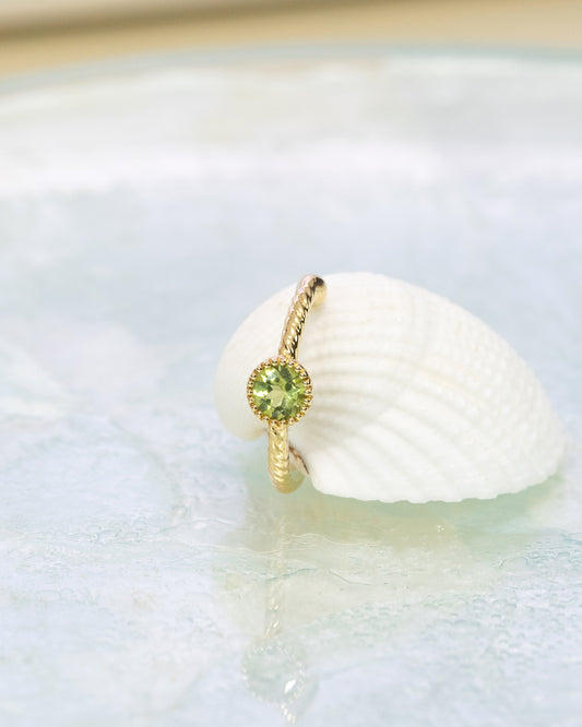 K18YGペリドットイヤーカフ(片耳用) 5094B-PEK