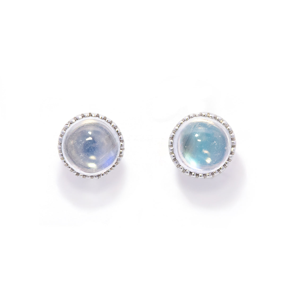 K18WGムーンストーンピアス 5088B-MSW – iwaiwa jewellery