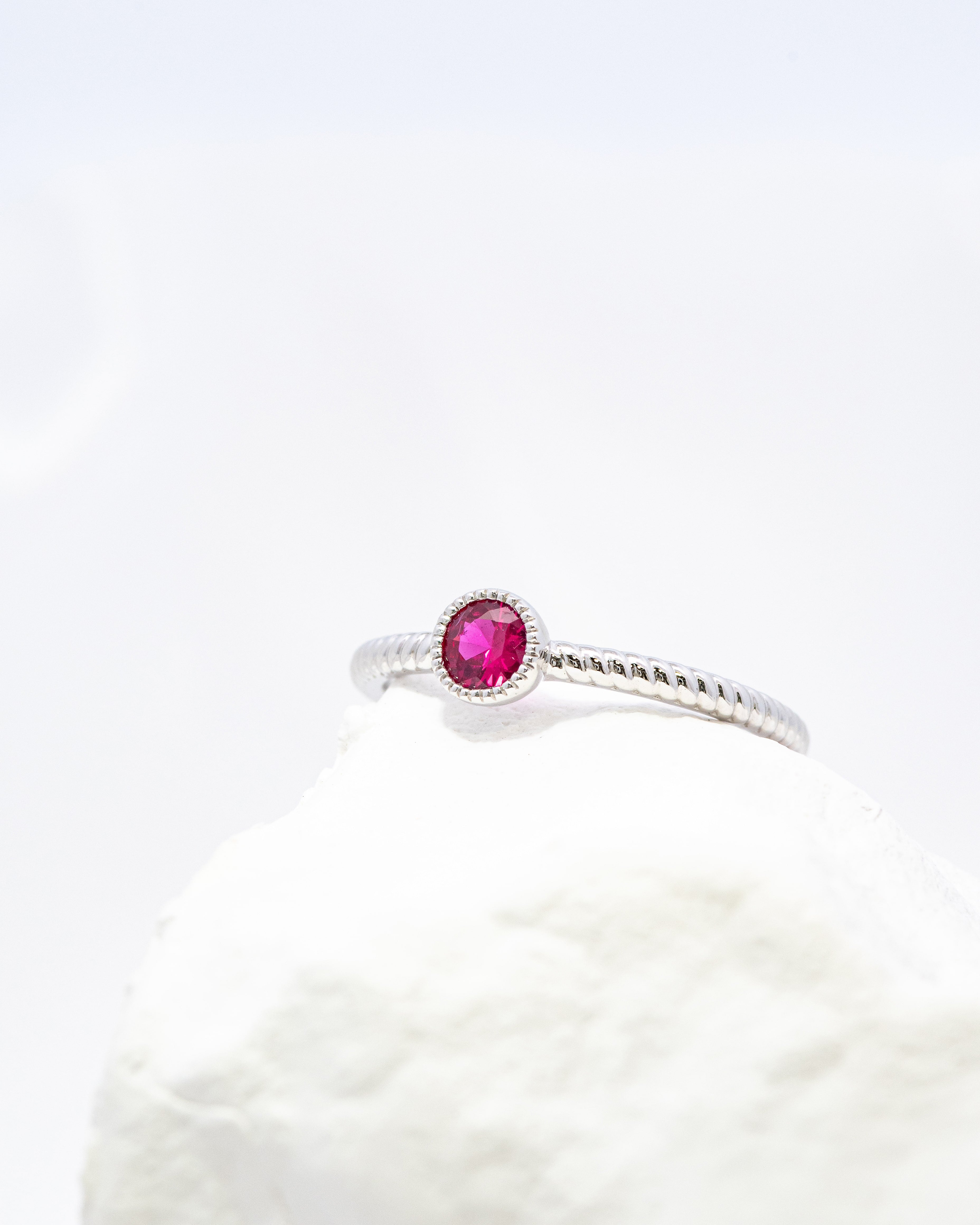 K18WGルビーリング 5094-RBW – iwaiwa jewellery