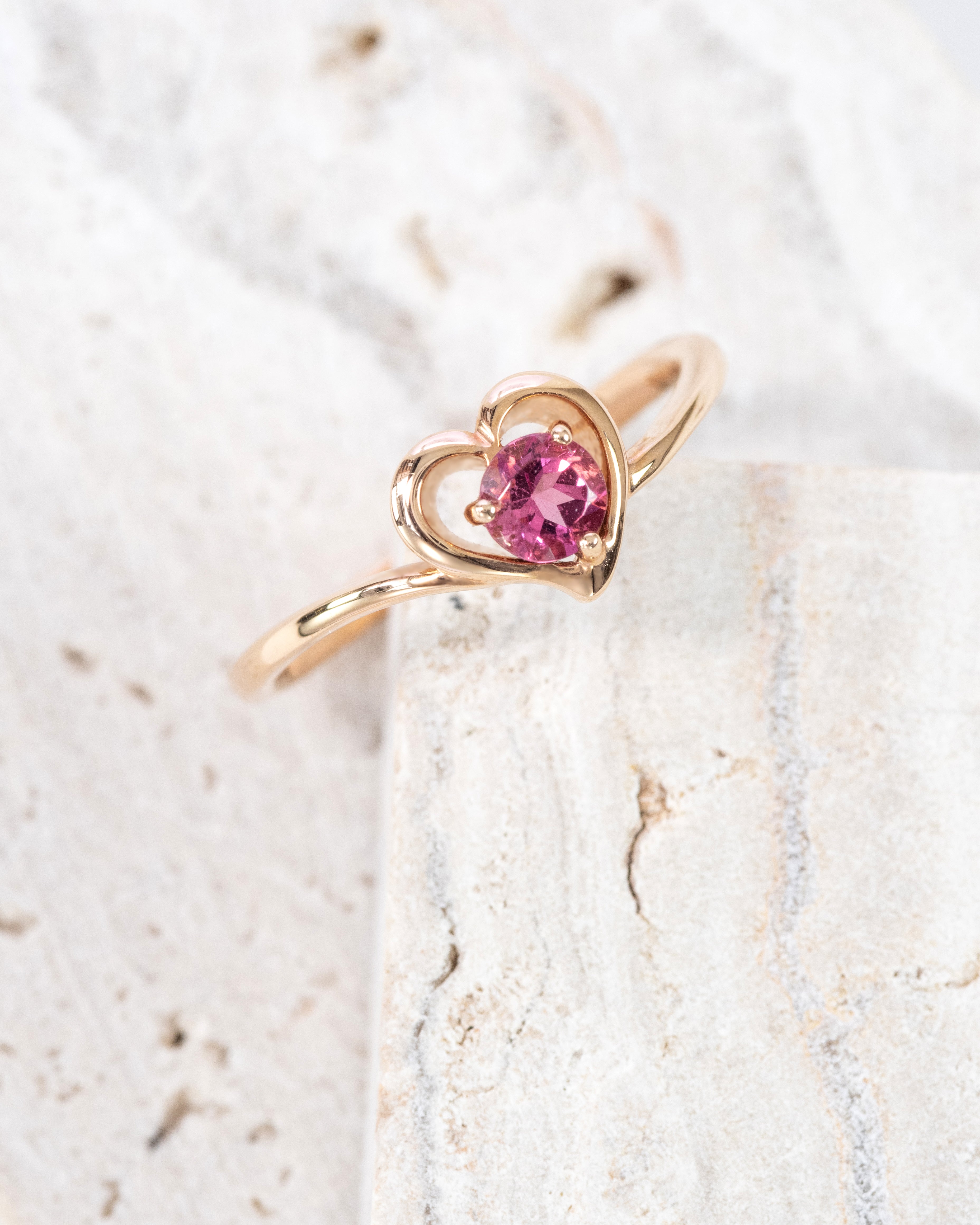 k18.W G．パール(ピンクトルマリン入り)指輪、未使用、No.A.メ、58. k18.W G．パール(ピンクトルマリン入り)指輪、未使用、No.A.メ、58.