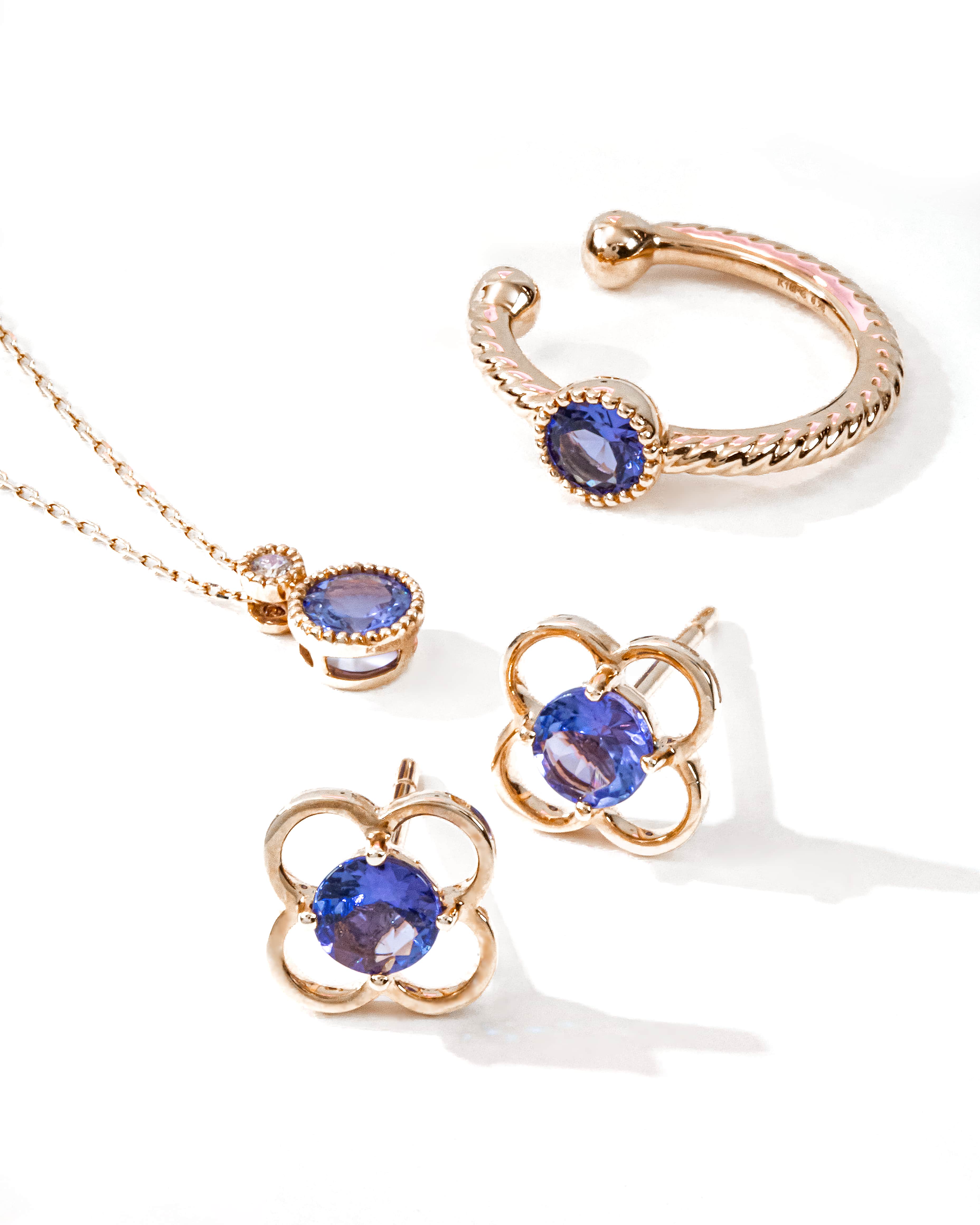 K18PGタンザナイトピアス 5084B-TAP – iwaiwa jewellery