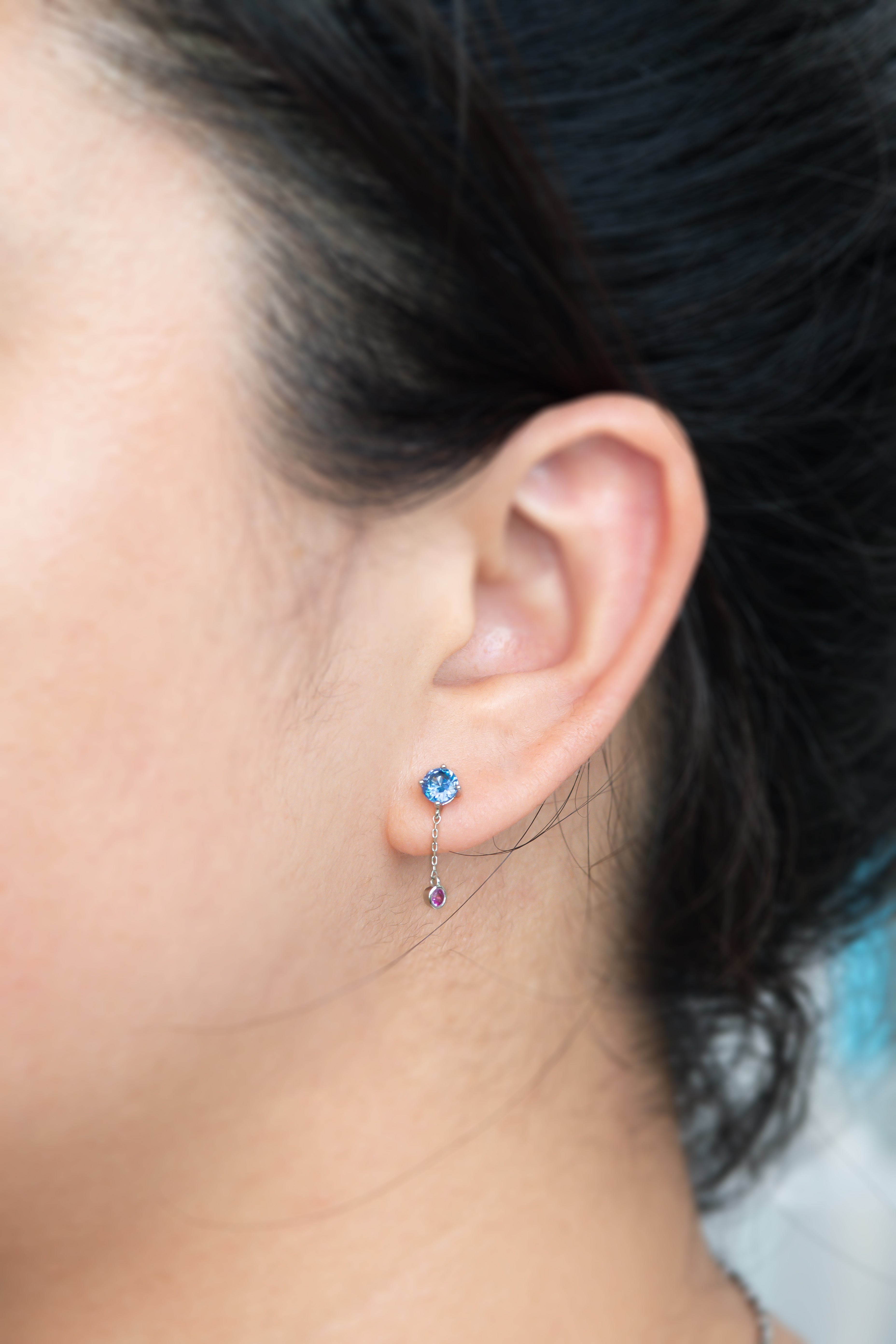 K18WGサファイアピアス 5280-SAW – iwaiwa jewellery